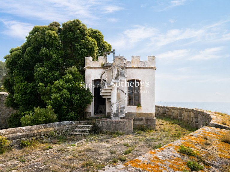 Villa for Sale in Cee, A Coruña 31