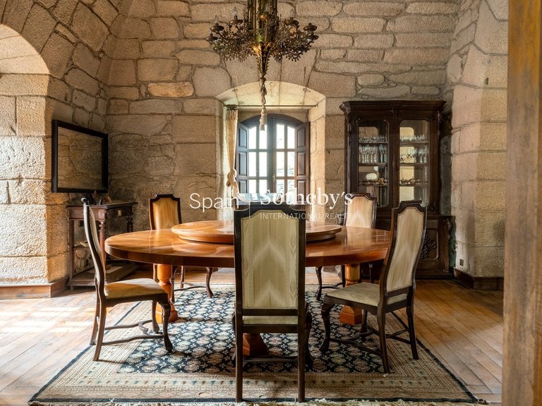 Villa for Sale in Cee, A Coruña 6