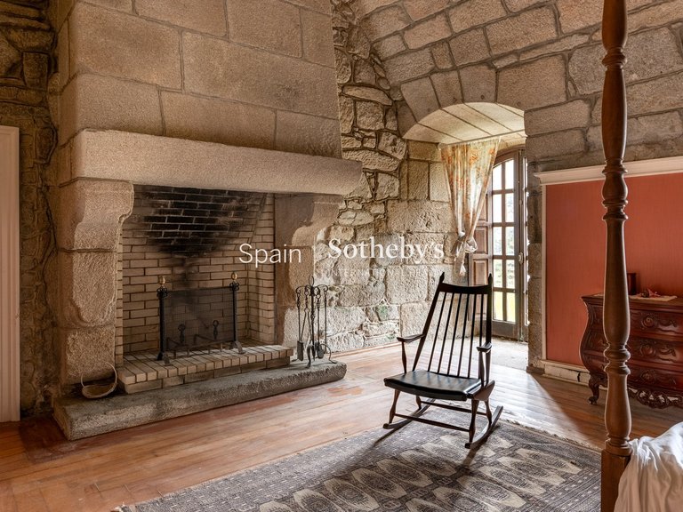 Villa for Sale in Cee, A Coruña 14