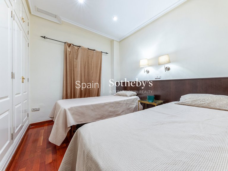 Apartment for Sale in Alicante, Alicante 9