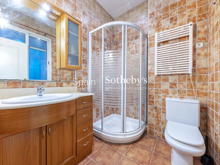 Apartment for Sale in Alicante, Alicante 12