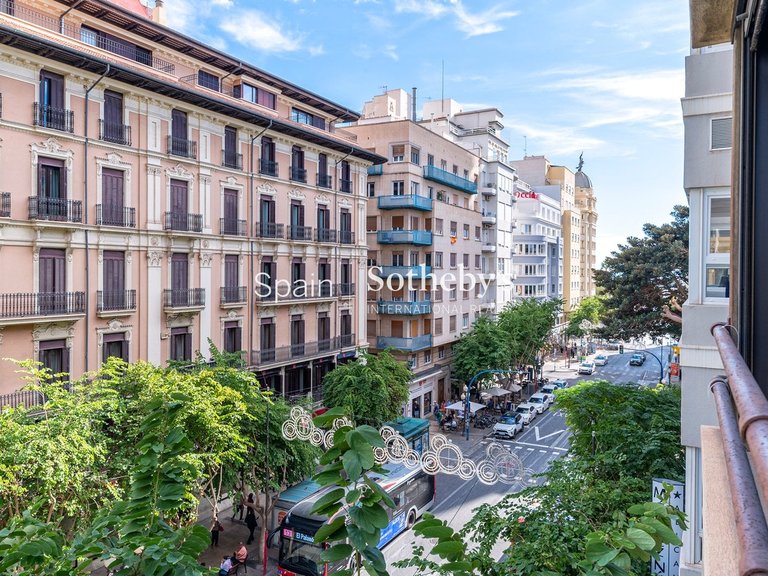 Apartment for Sale in Alicante, Alicante 13