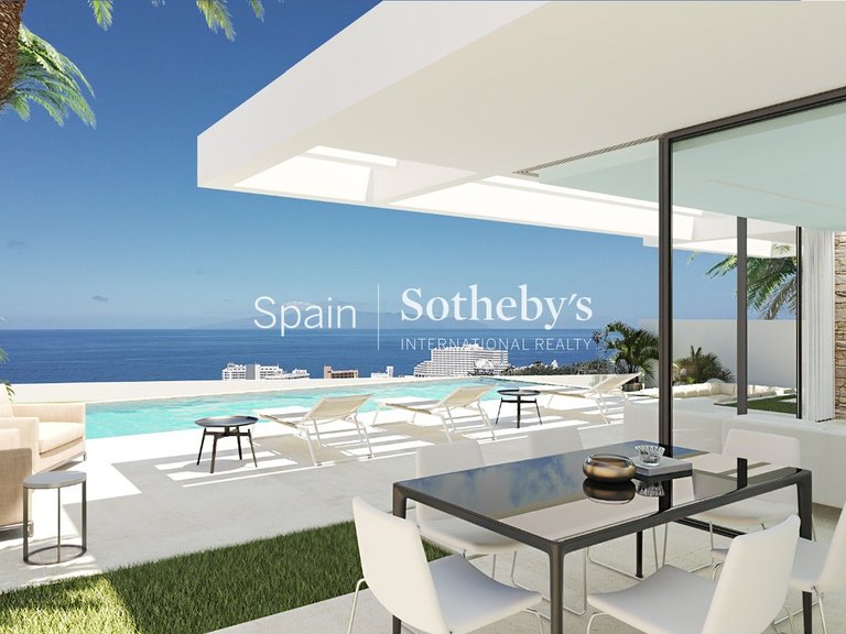 Villa for Sale in Adeje, Tenerife 12