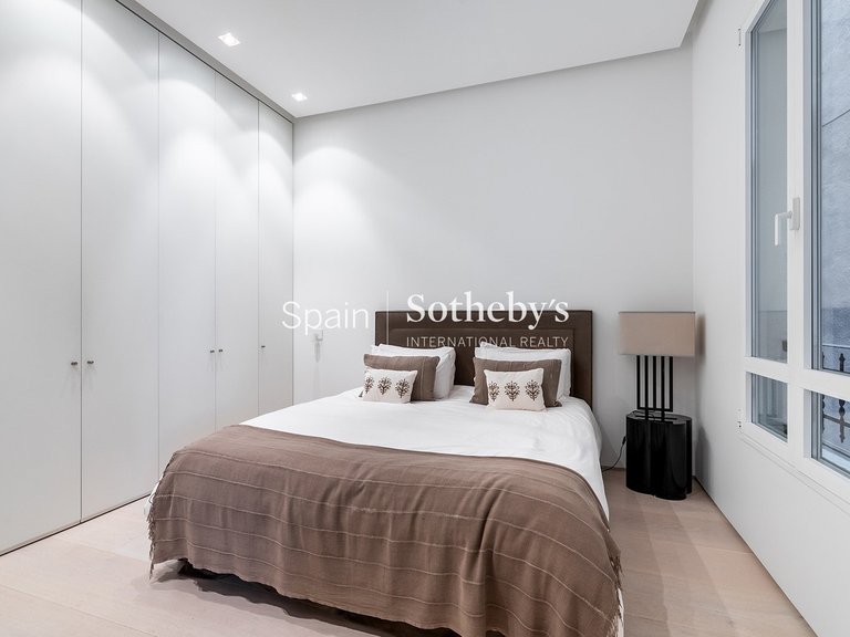 Apartment for Sale in Madrid, Madrid 14