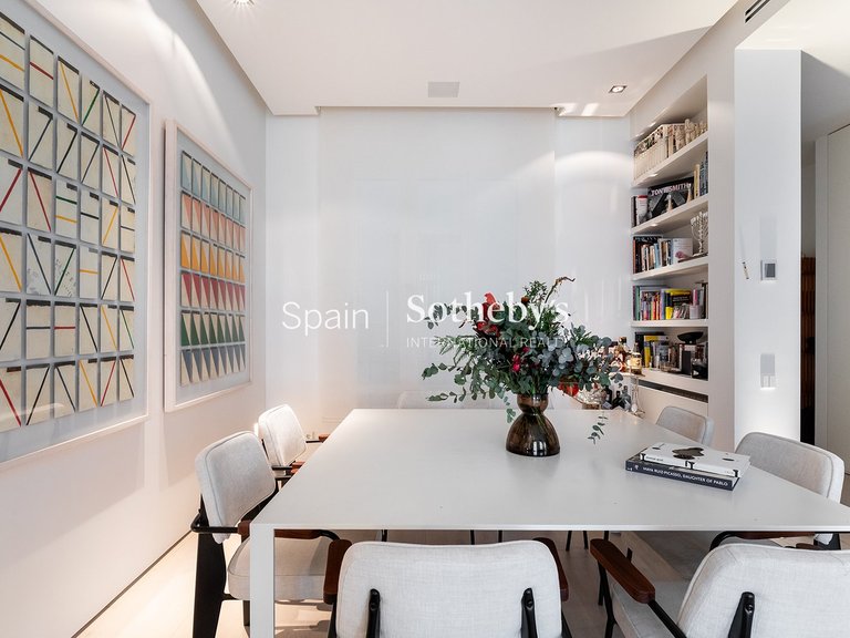 Apartment for Sale in Madrid, Madrid 5