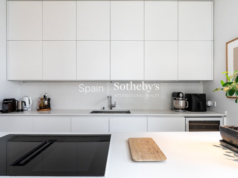 Apartment for Sale in Madrid, Madrid 8