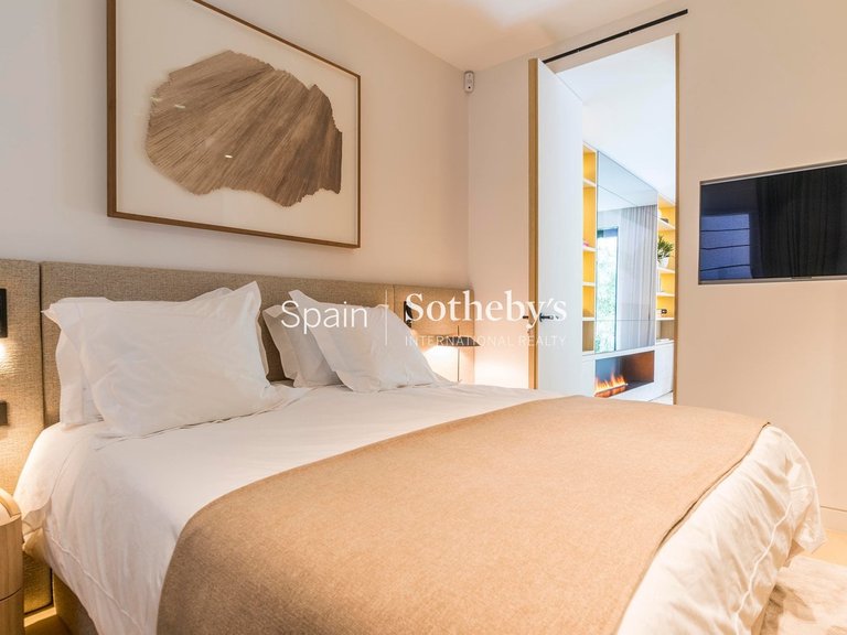 Apartment for Sale in Madrid, Madrid 24