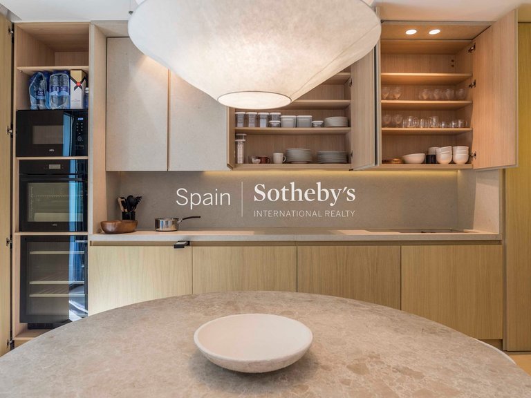 Apartment for Sale in Madrid, Madrid 17