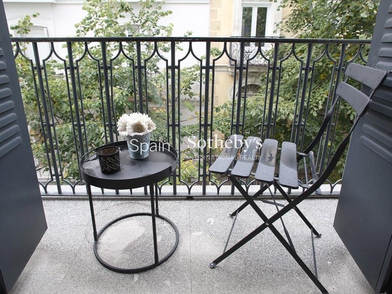 Apartment for Sale in Madrid, Madrid 12