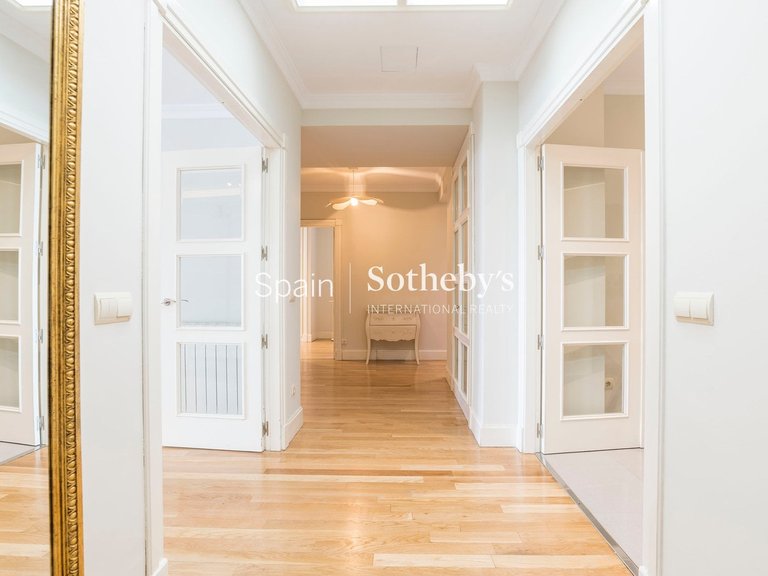 Apartment for Rent in Madrid, Madrid 8