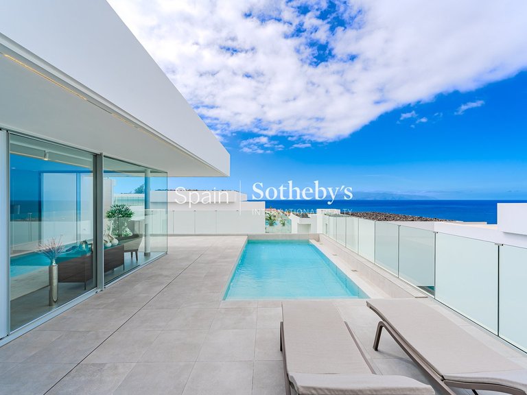 Villa for Sale in Callao Salvaje, Tenerife 15