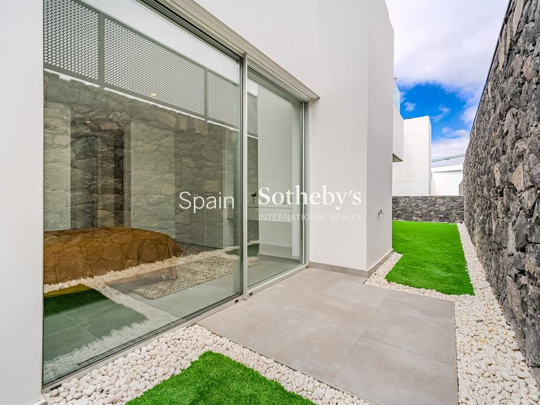 Villa for Sale in Callao Salvaje, Tenerife 39