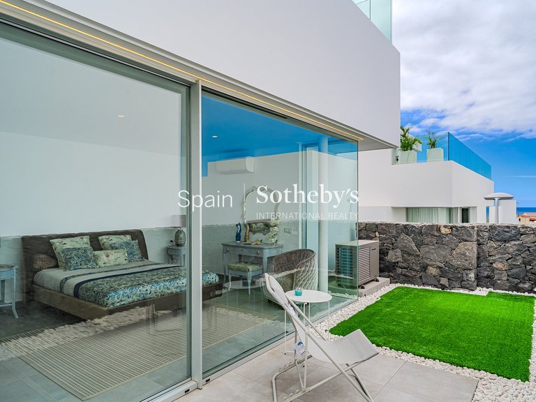 Villa for Sale in Callao Salvaje, Tenerife 38