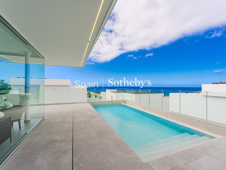Villa for Sale in Callao Salvaje, Tenerife 1