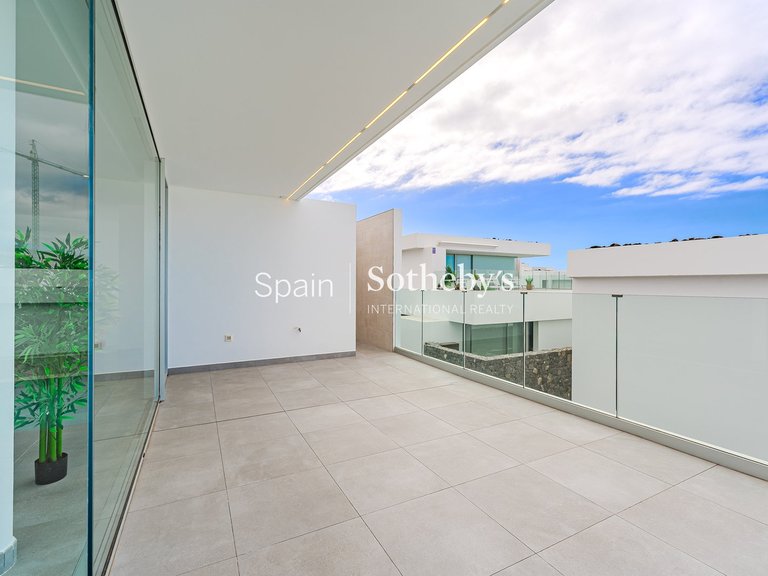 Villa for Sale in Callao Salvaje, Tenerife 20