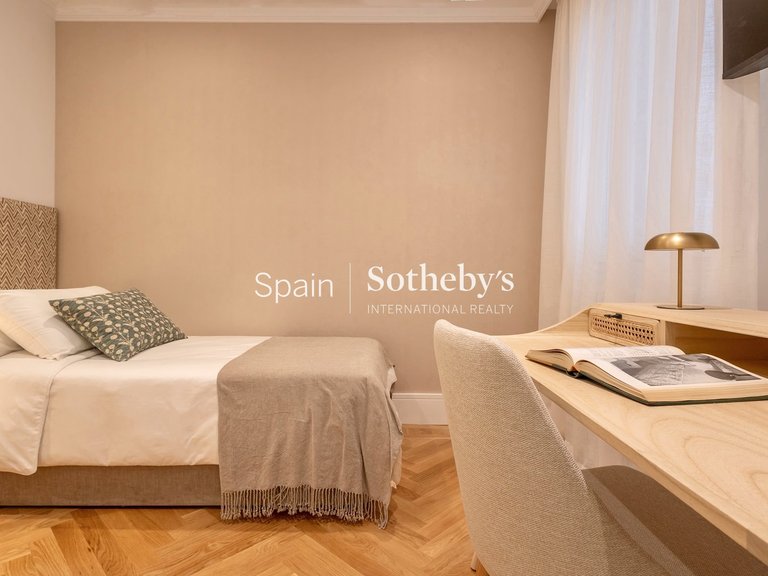 Apartment for Sale in Madrid, Madrid 14