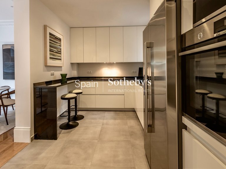Apartment for Sale in Madrid, Madrid 9
