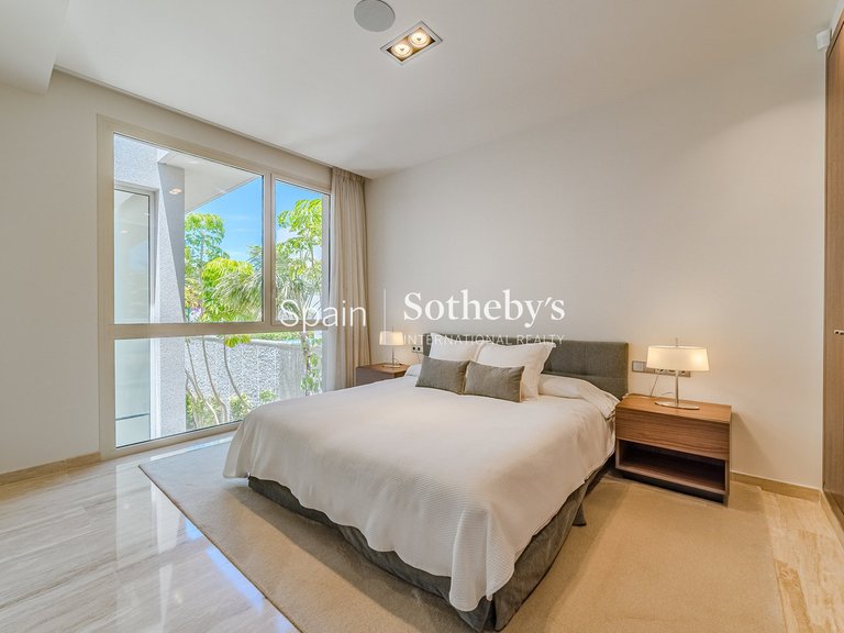 Villa for Sale in La Caleta, Tenerife 21