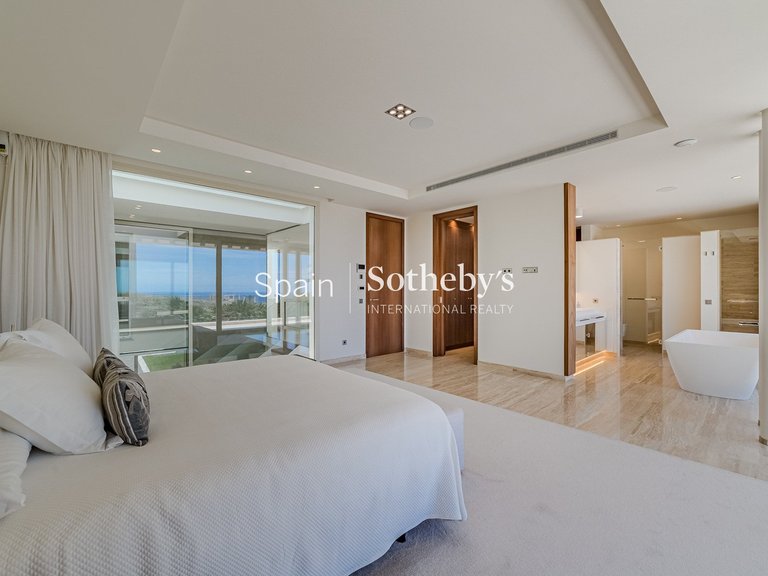 Villa for Sale in La Caleta, Tenerife 24