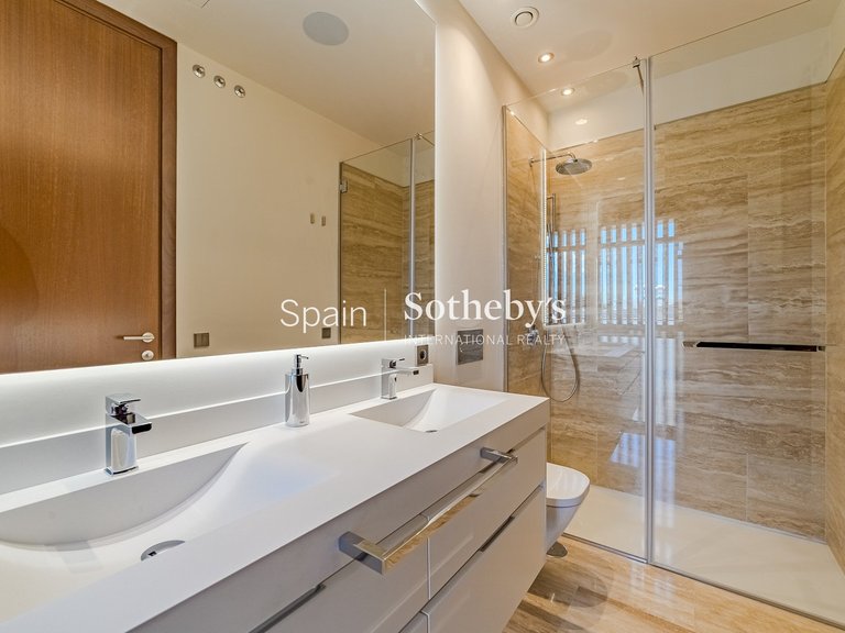 Villa for Sale in La Caleta, Tenerife 22