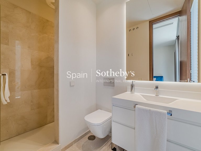 Villa for Sale in Playa De Las Americas, Tenerife 30