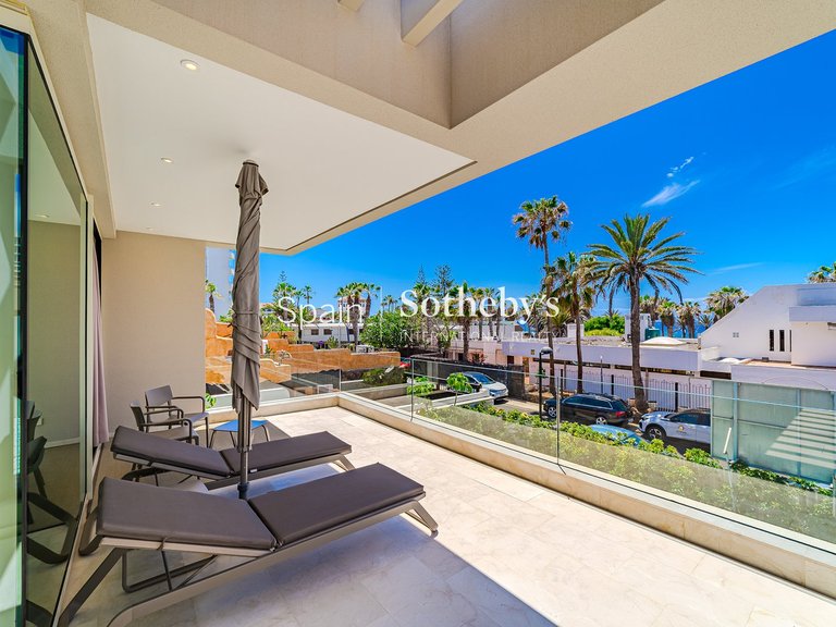 Villa for Sale in Playa De Las Americas, Tenerife 38