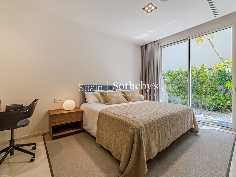 Villa for Sale in Playa De Las Americas, Tenerife 25