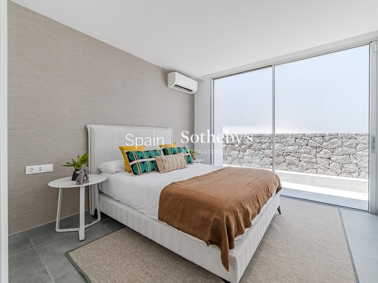 Villa for Sale in Callao Salvaje, Tenerife 16