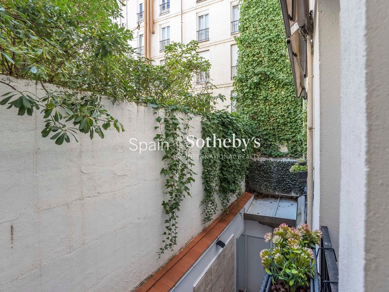 Apartment for Rent in Madrid, Madrid 48