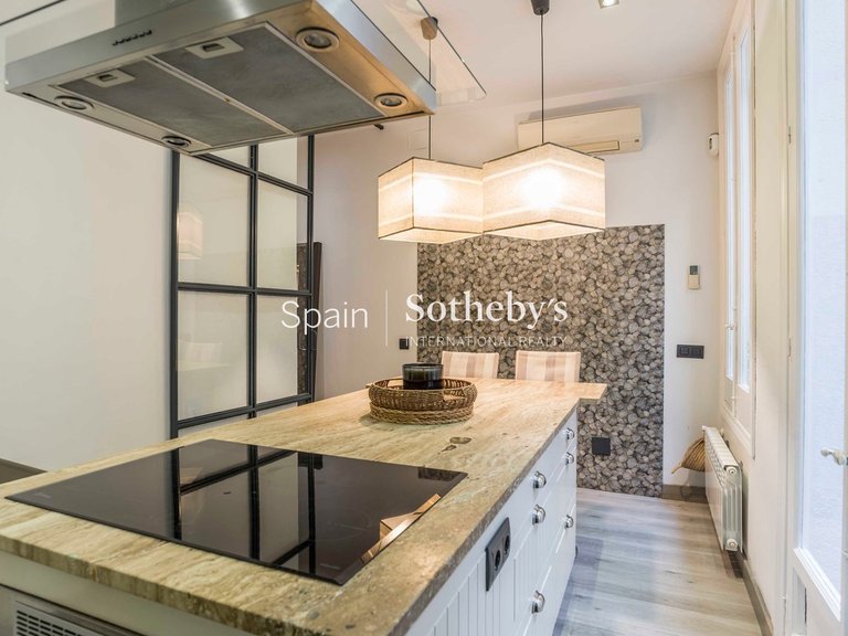 Apartment for Rent in Madrid, Madrid 19