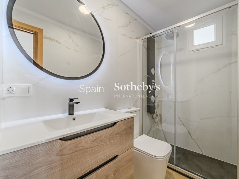 Villa for Sale in Santa Cruz De Tenerife, Tenerife 25