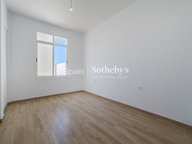 Villa for Sale in Santa Cruz De Tenerife, Tenerife 10