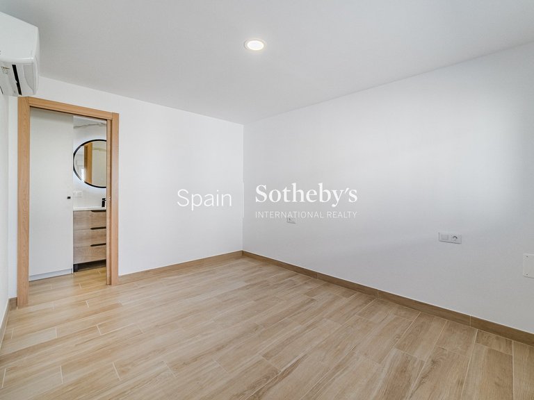 Villa for Sale in Santa Cruz De Tenerife, Tenerife 20