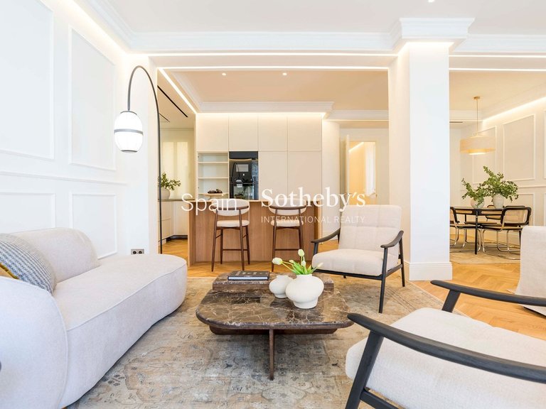 Apartment for Sale in Madrid, Madrid 12