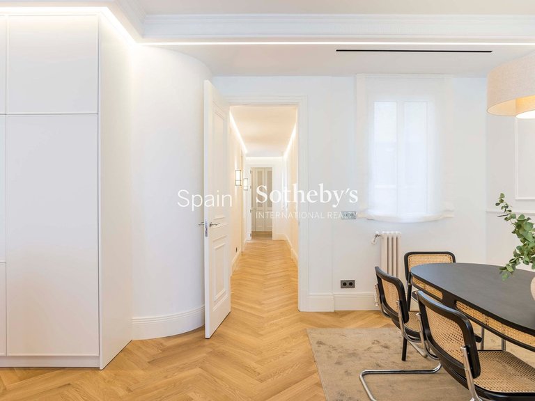Apartment for Sale in Madrid, Madrid 20