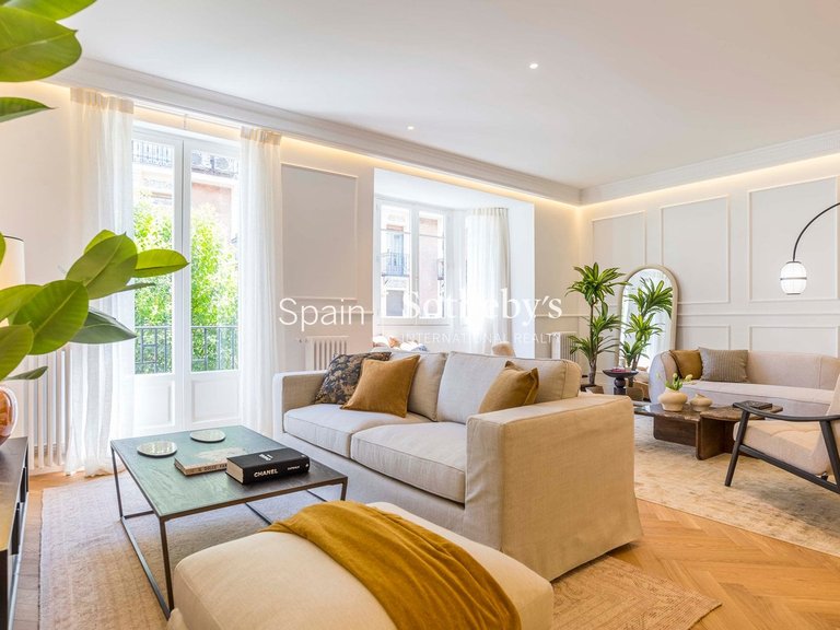 Apartment for Sale in Madrid, Madrid 4