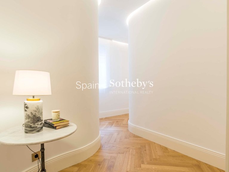 Apartment for Sale in Madrid, Madrid 35