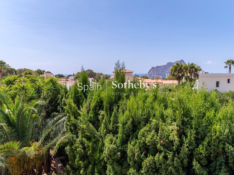 Villa for Sale in Calpe, Alicante 41