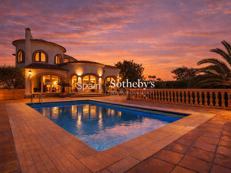 Villa for Sale in Calpe, Alicante 42