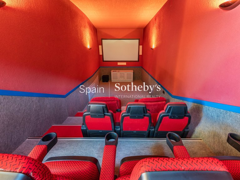 Villa for Sale in Calpe, Alicante 20