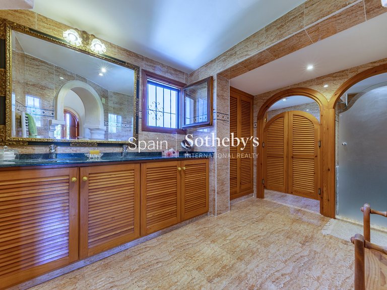 Villa for Sale in Calpe, Alicante 14