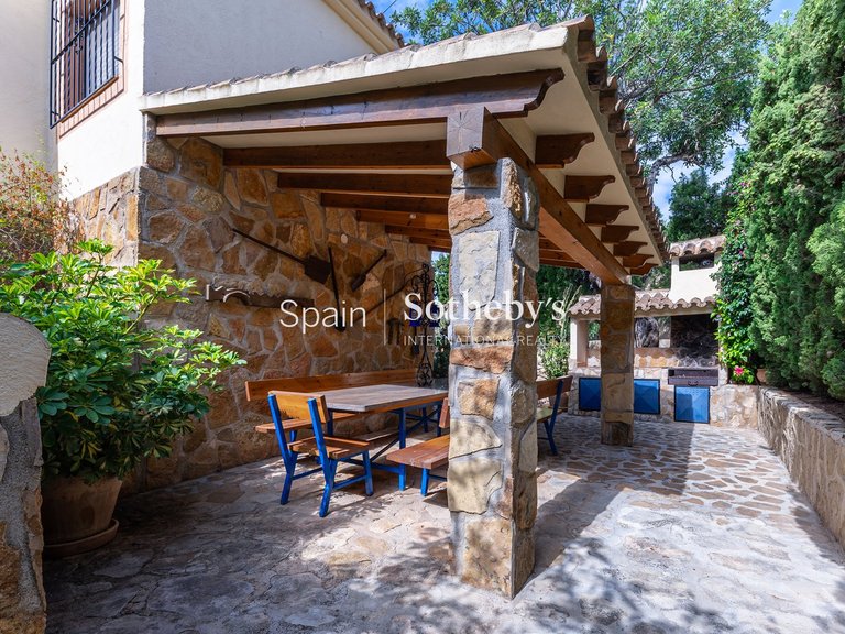 Villa for Sale in Calpe, Alicante 30