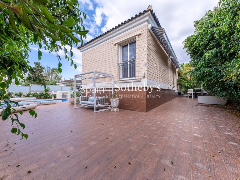 Villa for Sale in Torrevieja, Alicante 17