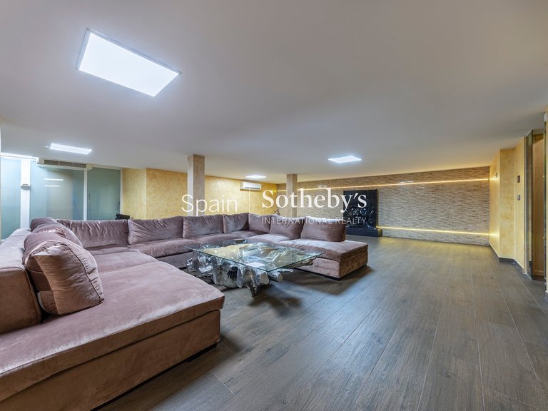 Villa for Sale in Torrevieja, Alicante 14