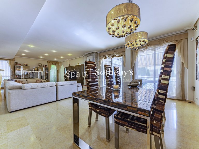 Villa for Sale in Torrevieja, Alicante 7