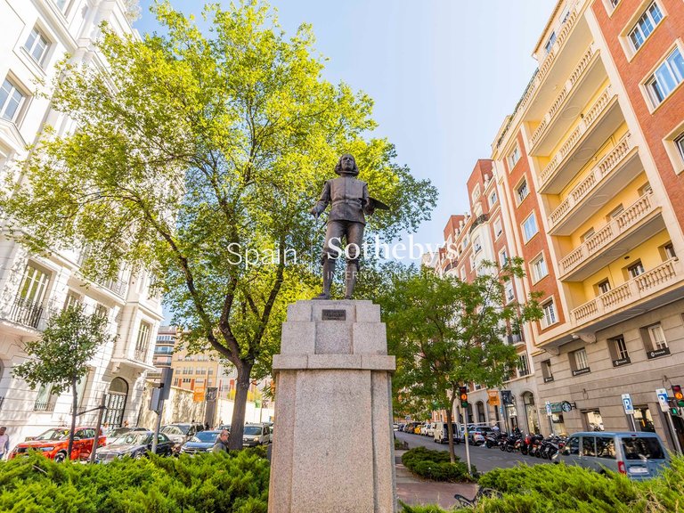 Apartment for Sale in Madrid, Madrid 17