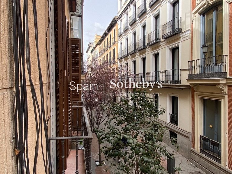 Apartment for Sale in Madrid, Madrid 7