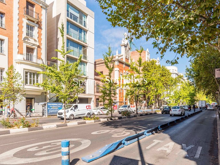 Apartment for Sale in Madrid, Madrid 12