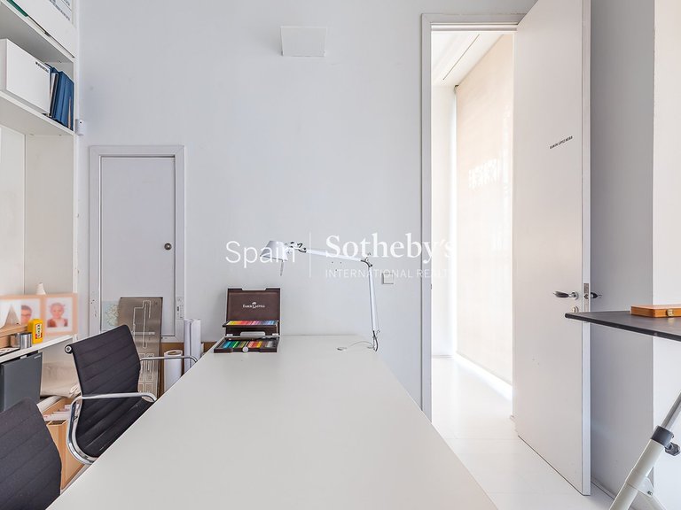 Apartment for Rent in Madrid, Madrid 22
