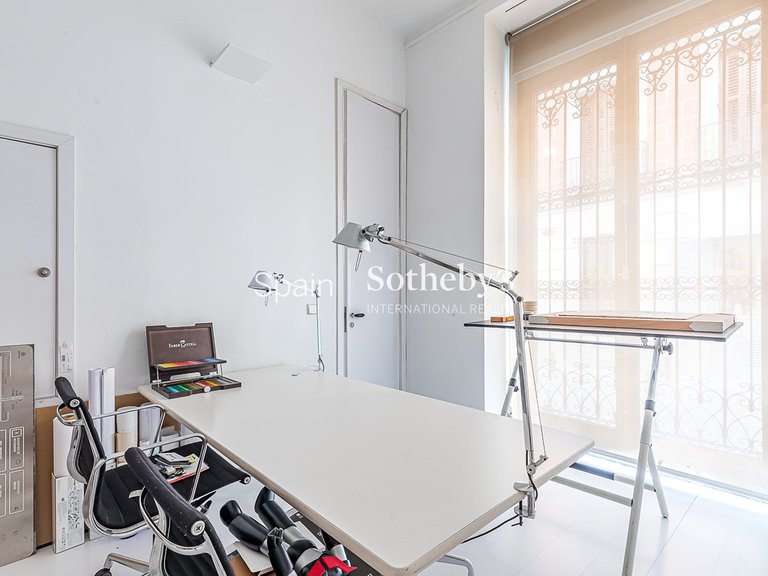Apartment for Rent in Madrid, Madrid 21